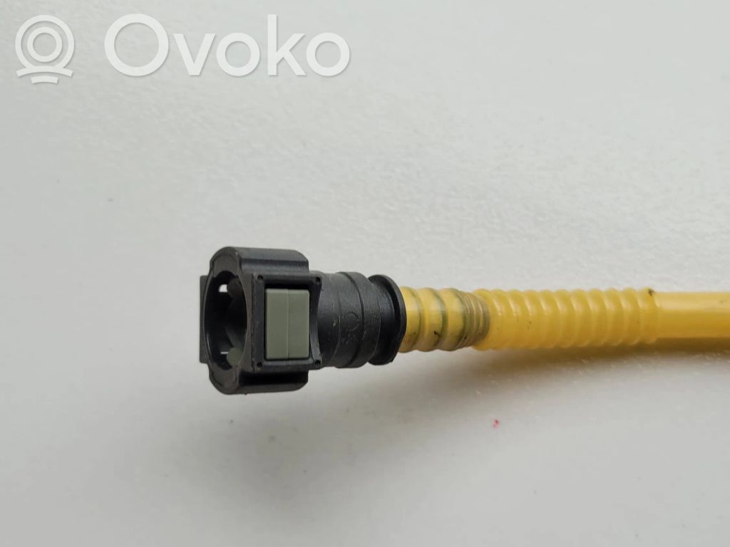 Fuel line/pipe/hose