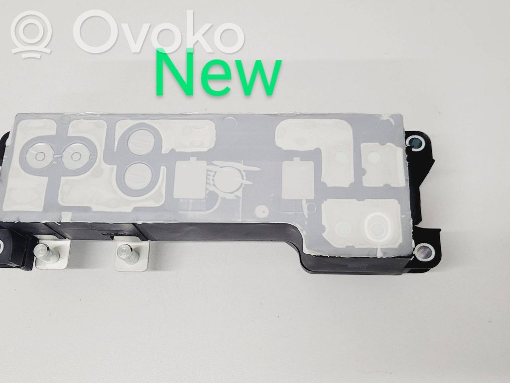 Audi e-tron Voltage converter/converter module 
