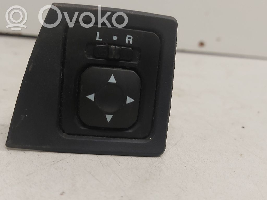 Mitsubishi Lancer Evolution X Interruptor del espejo lateral 