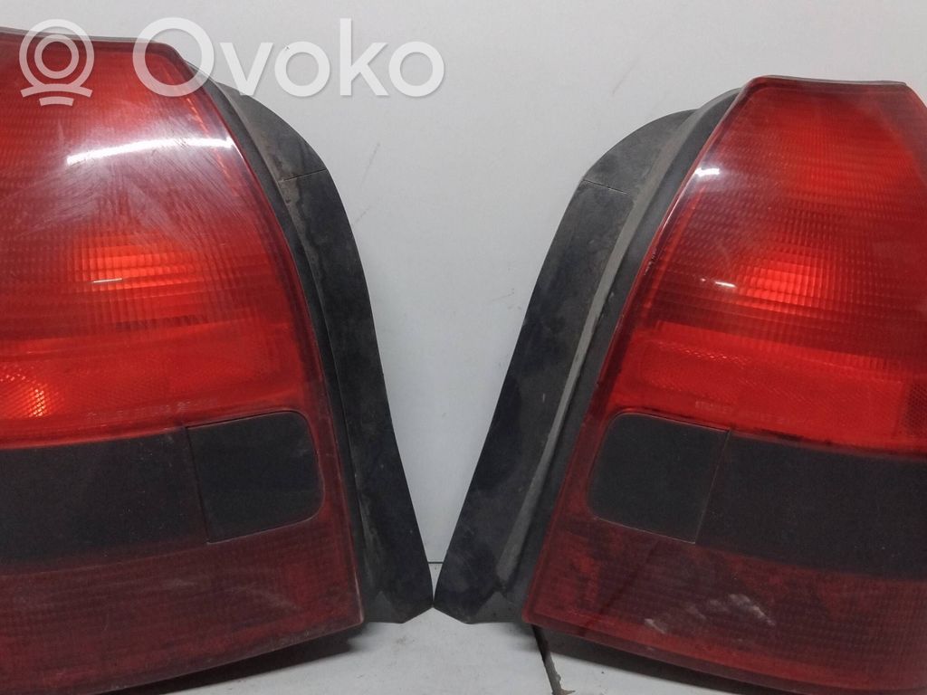 Honda Civic Lampă spate în caroserie 