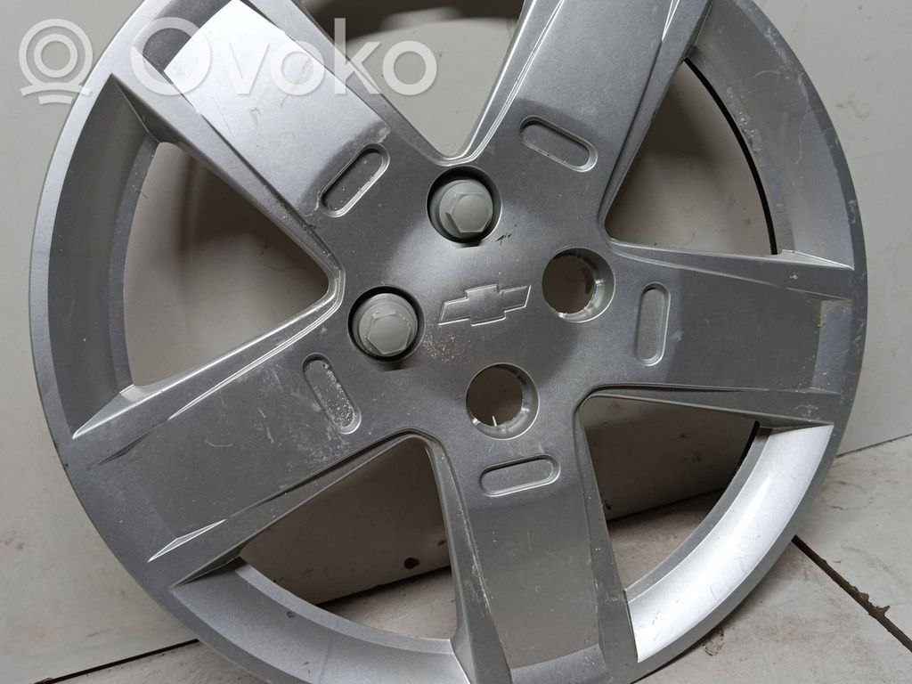 Chevrolet Aveo R15-pölykapseli 