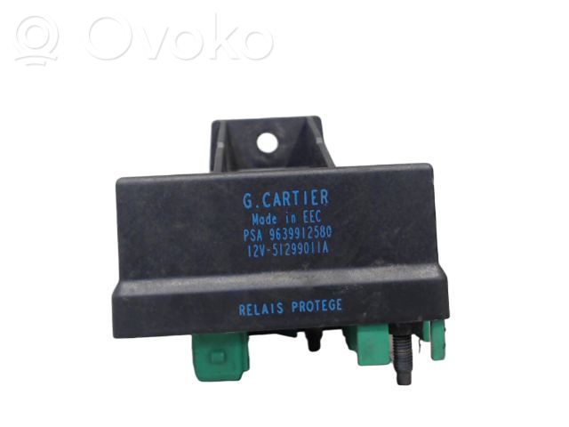 Peugeot 206 Glow plug pre-heat relay 