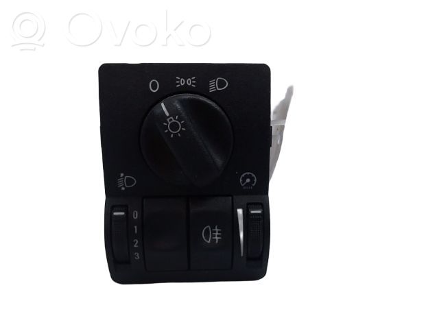 Light switch   9181041,09180774,9181041