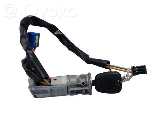Peugeot 206+ Ignition lock 