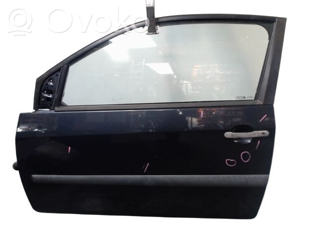 Ford Fiesta Puerta delantera 