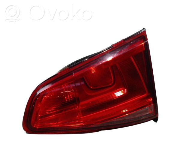 Volkswagen Golf VII Luci posteriori del portellone del bagagliaio 