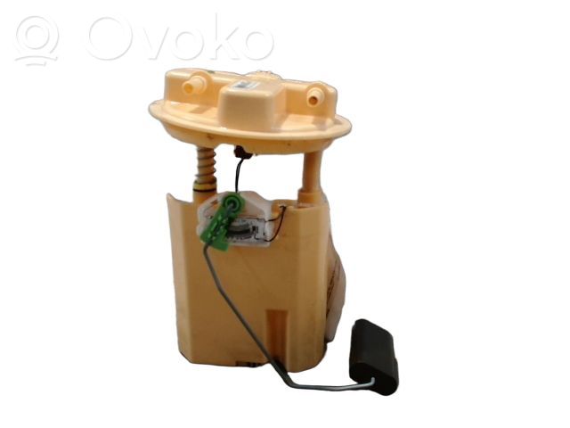 Dacia Duster Kraftstoffpumpe im Tank 