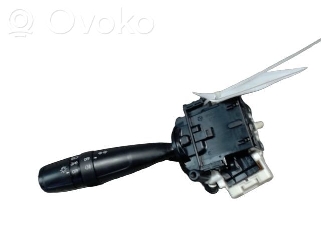 Suuntavilkun vipu   3721084M10,3721084M10