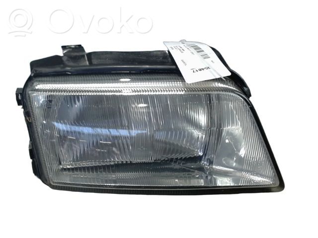 Audi A4 S4 B5 8D Phare frontale 