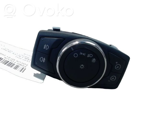 Ford Focus Light switch 