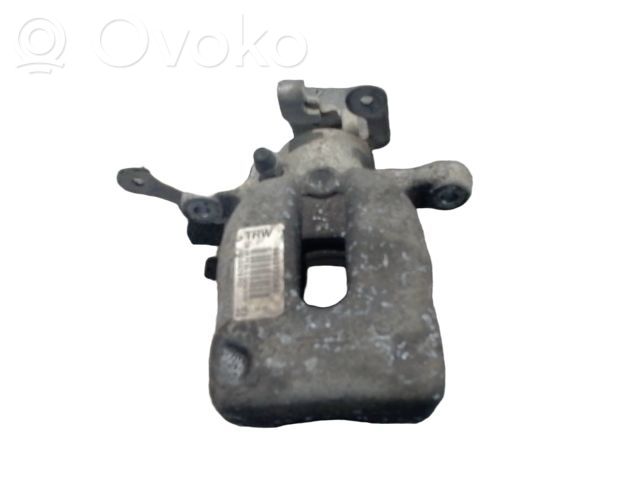 Takajarrusatula   4402F5,0590455SX,13012119167,1375403,2119167,22734303,2375403,38190500,4107820,4402F5,524051,694807J,7103936,73253,862087,8AC355394731,9029761,BC54180,BHN936,BHN936E,CA2976,CI6211,DC74180,ET9405,FCL694807,LCA561,RAB85291,RX3898179A0,TCA3771
