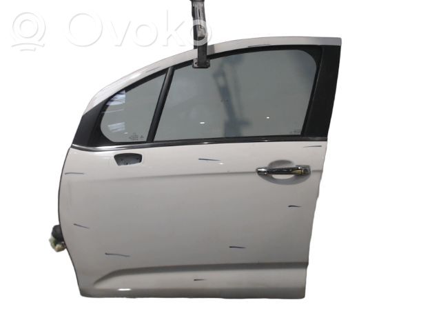 Priekinės durys   9002AZ,9002AZ