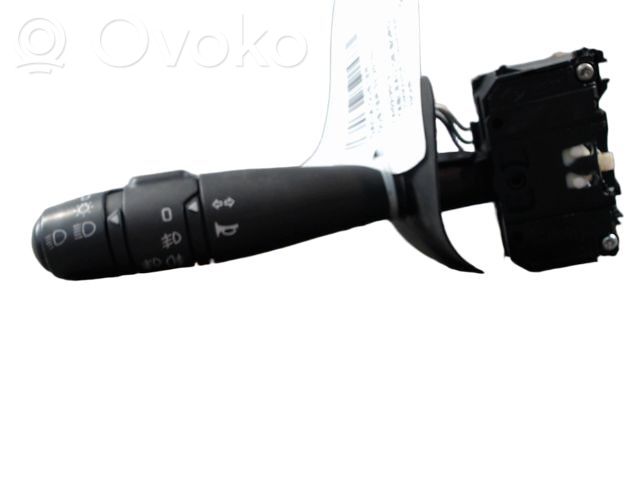 Dacia Duster Indicator stalk 