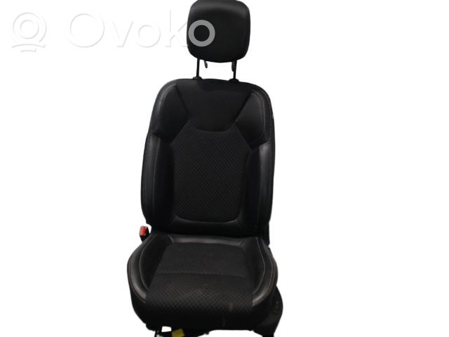 Renault Clio IV Front driver seat 
