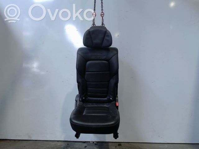 Takaistuin   880103127R,880103127R