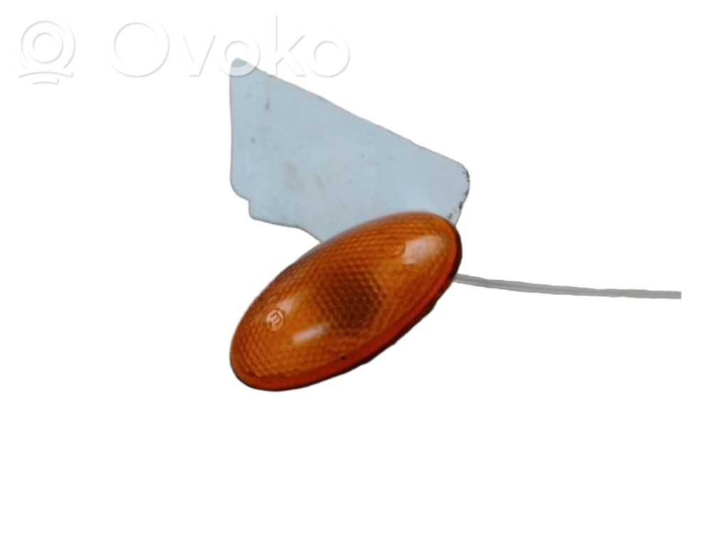 Suzuki Alto Semnalizator bară față 