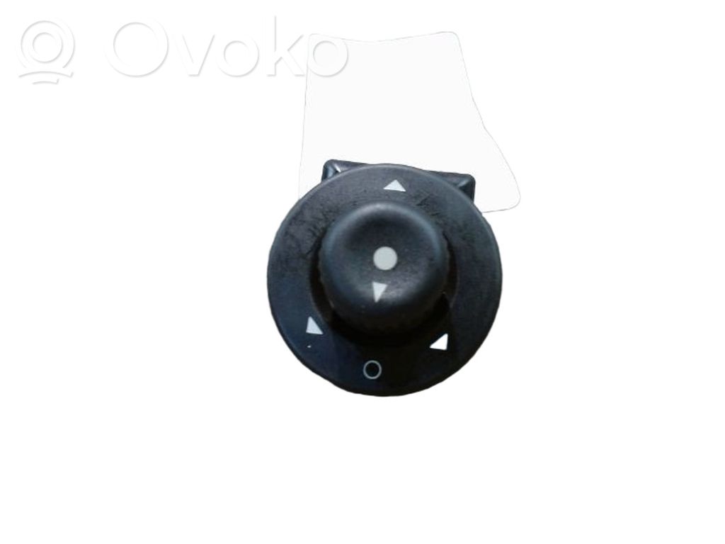 Peugeot Partner Wing mirror switch 