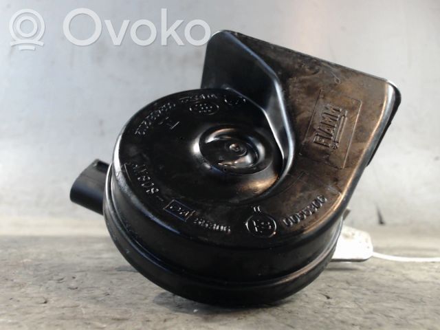 BMW 2 F46 Klakson 