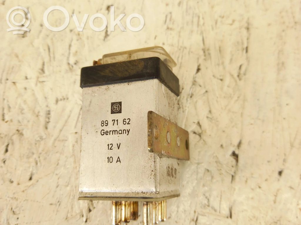 Mercedes-Benz E W124 Other relay 