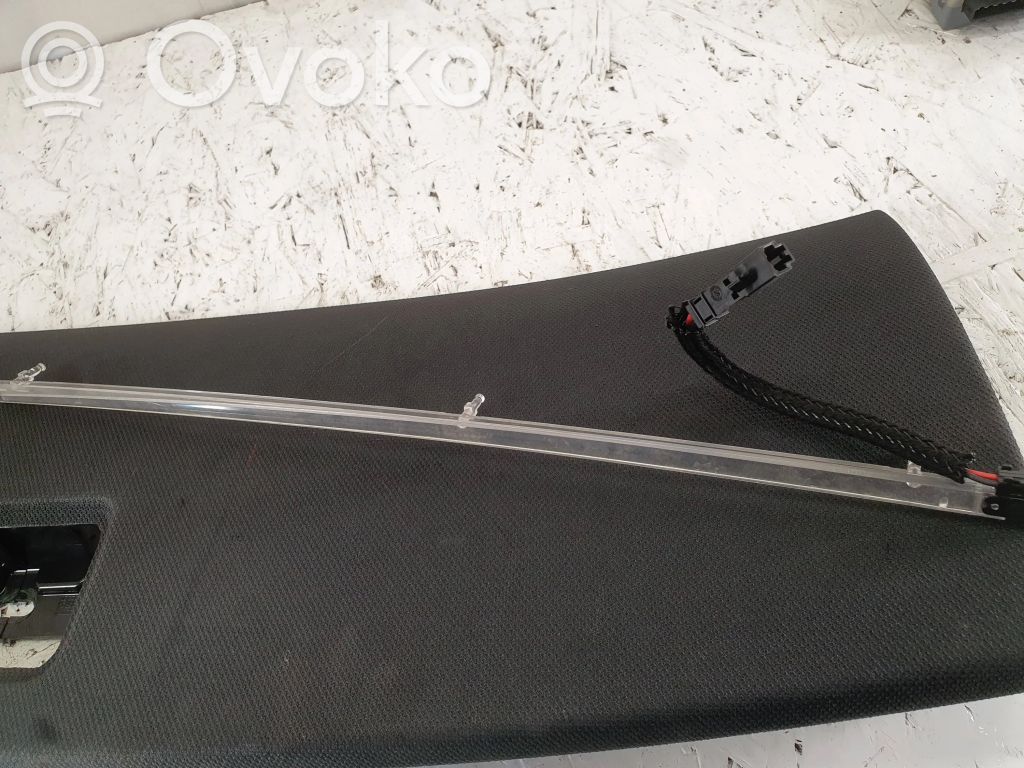 Audi A6 S6 C6 4F Luz interna puerta delantera 