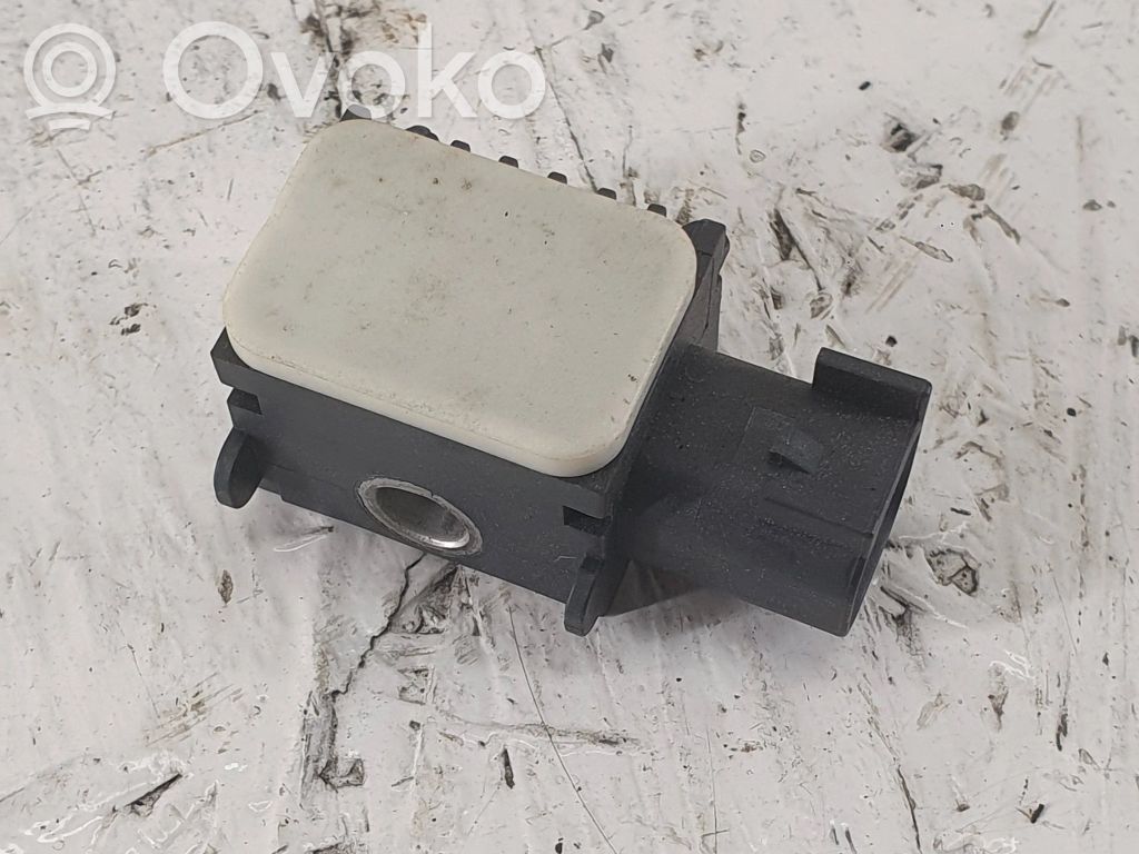 Ford Mondeo MK IV Oro pagalvių smūgio daviklis 