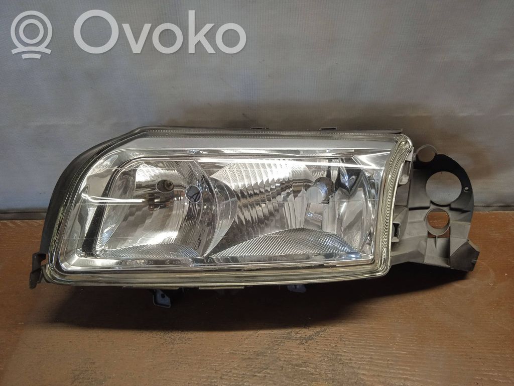 Volvo S80 Headlight/headlamp 