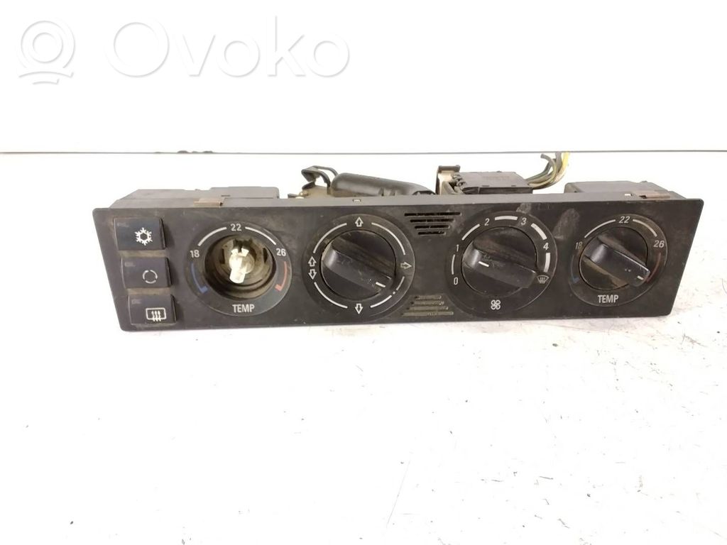 BMW 7 E38 Climate control unit 
