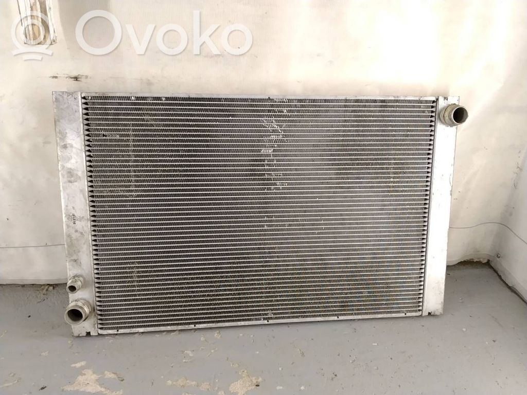 Audi A8 S8 D3 4E Coolant radiator 