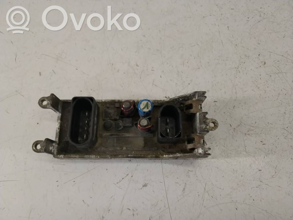 Audi A8 S8 D3 4E Rezystor / Opornik dmuchawy nawiewu 