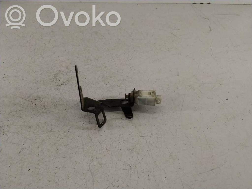 BMW 5 E39 Interruttore del pedale del freno 