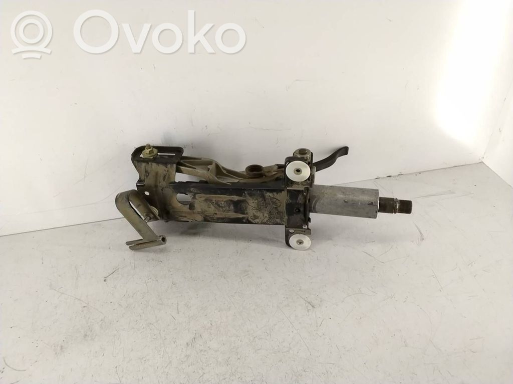 BMW 5 E39 Ohjauspyörän akseli 