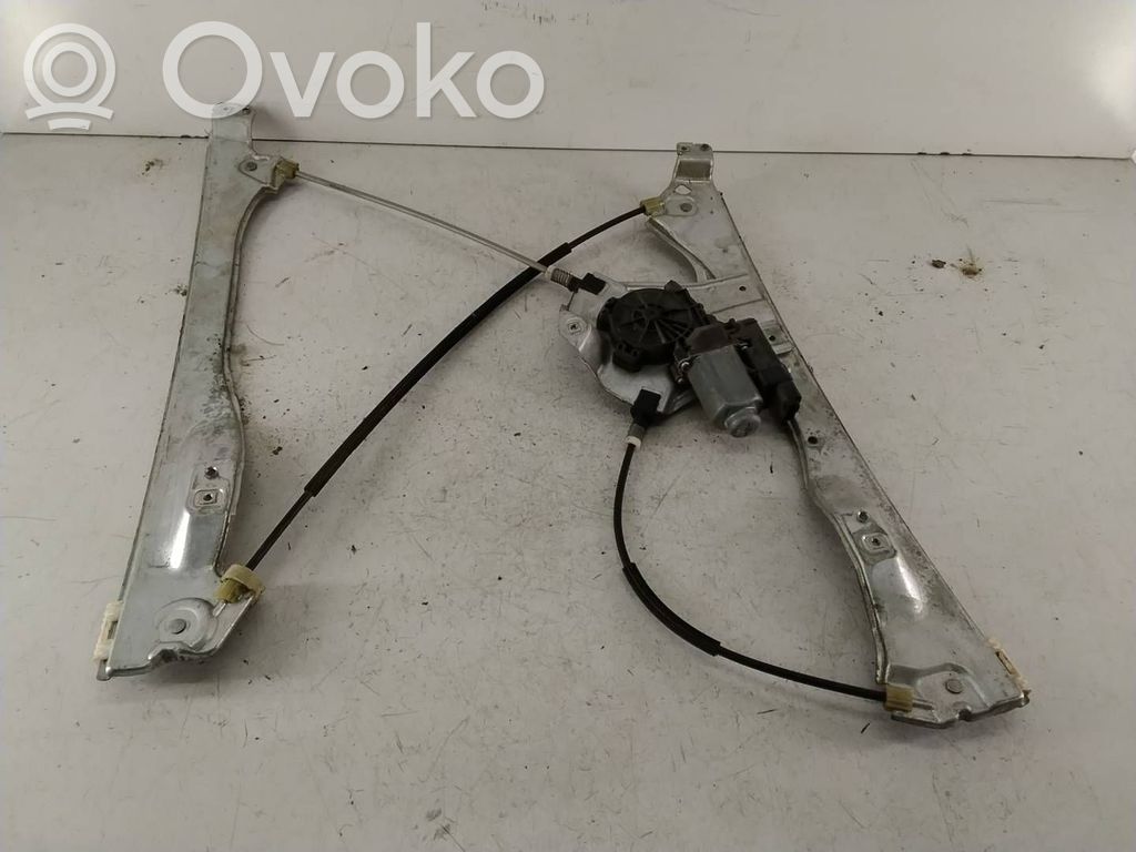 Renault Clio III Elektryczny podnośnik szyby drzwi przednich 
