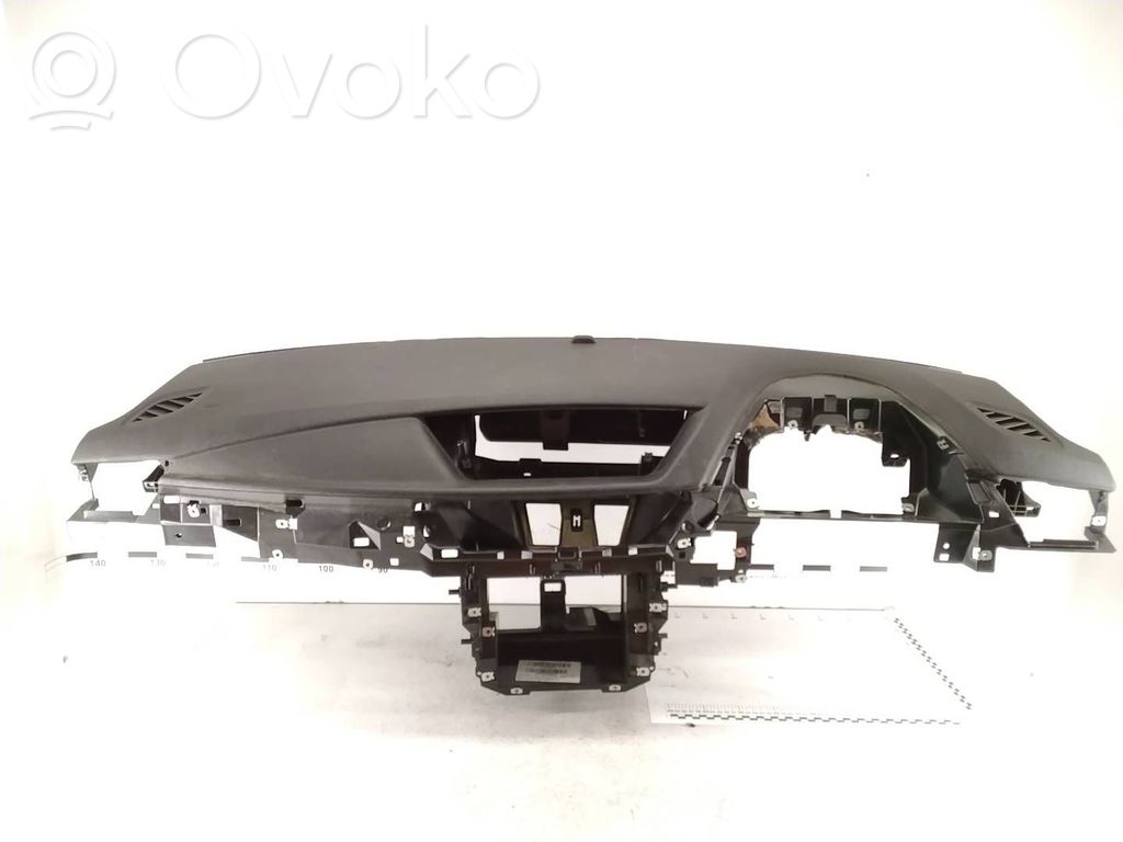 BMW X1 E84 Panelė 