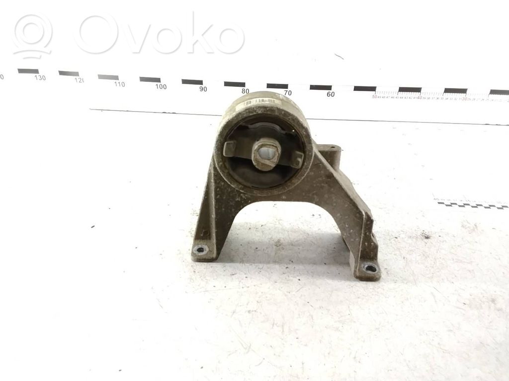 Fiat Freemont Engine mount bracket 