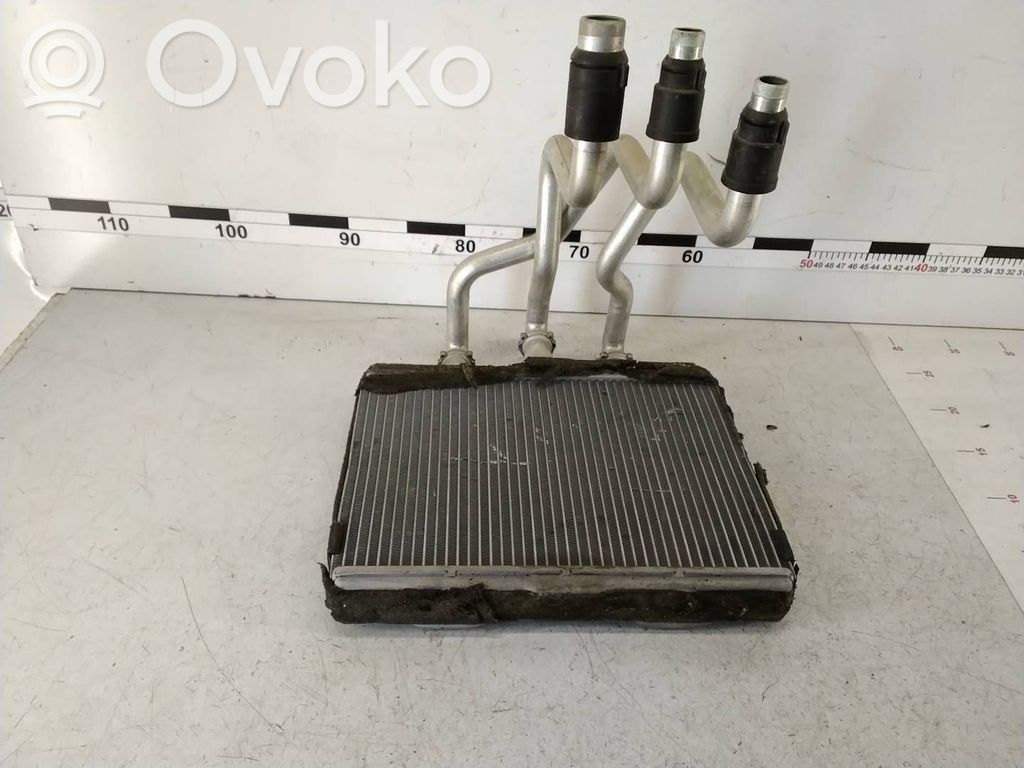 BMW 7 E65 E66 Pečiuko radiatorius 