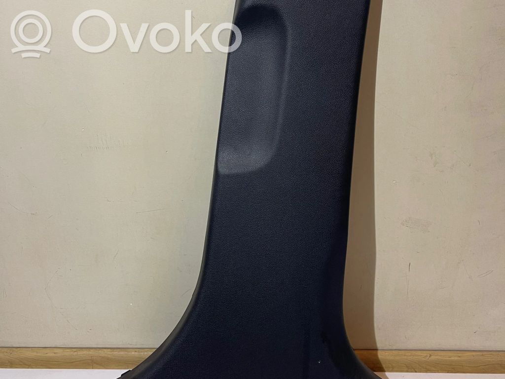 KIA Ceed (B) pillar trim (bottom) 