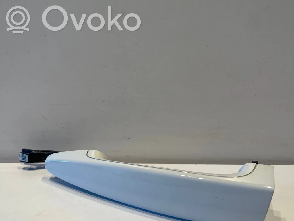 BMW 2 F22 F23 Etuoven ulkokahva 