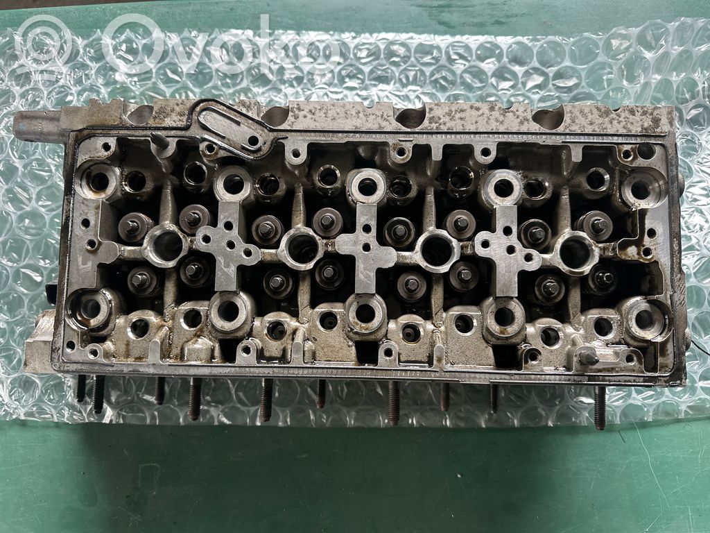 Volkswagen Golf VII Engine head 