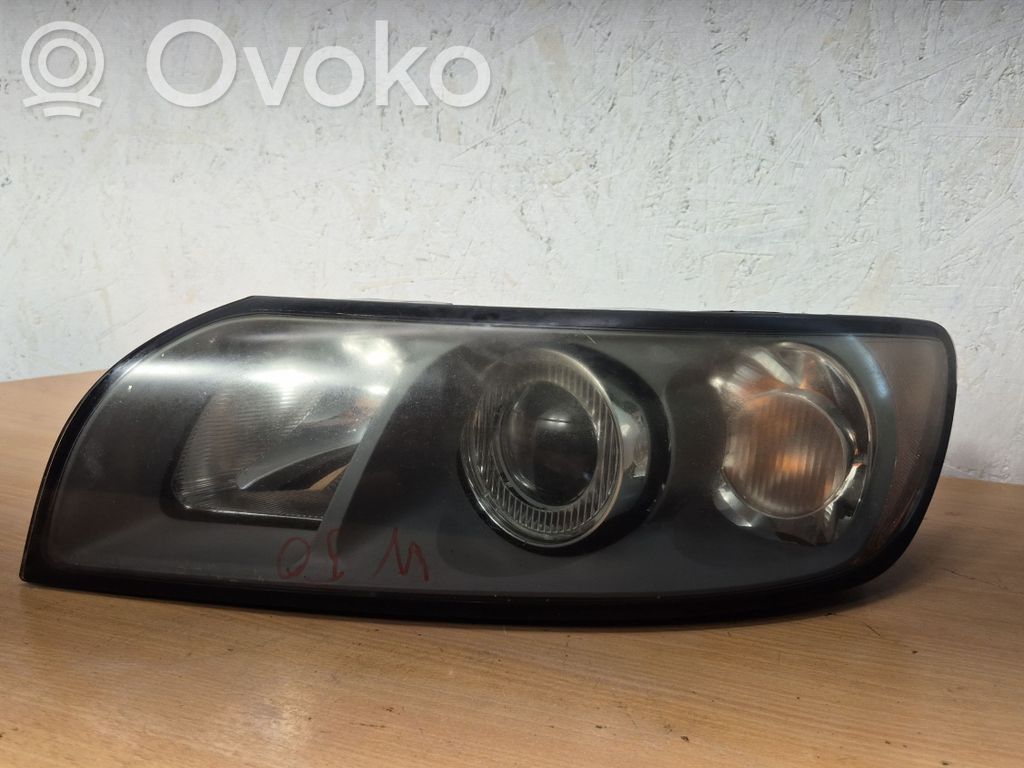 Volvo V50 Headlight/headlamp 