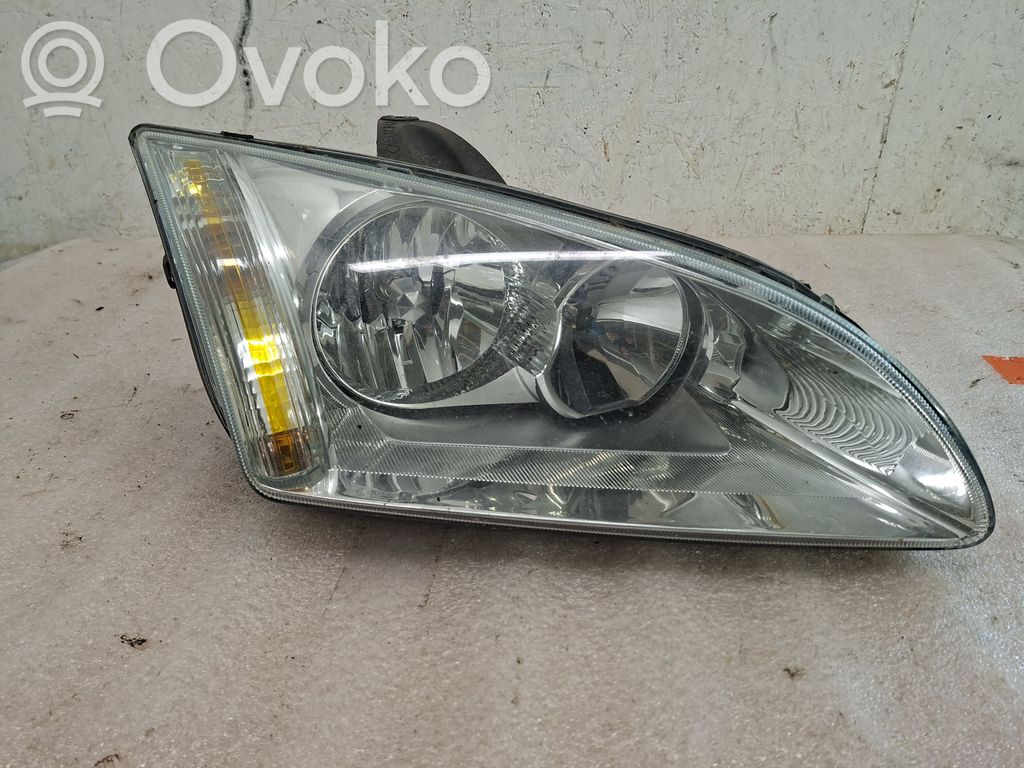 Ford Focus Headlight/headlamp 