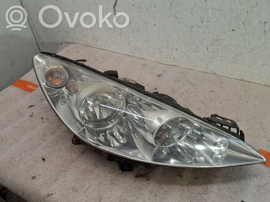 Peugeot 307 Lampa przednia 