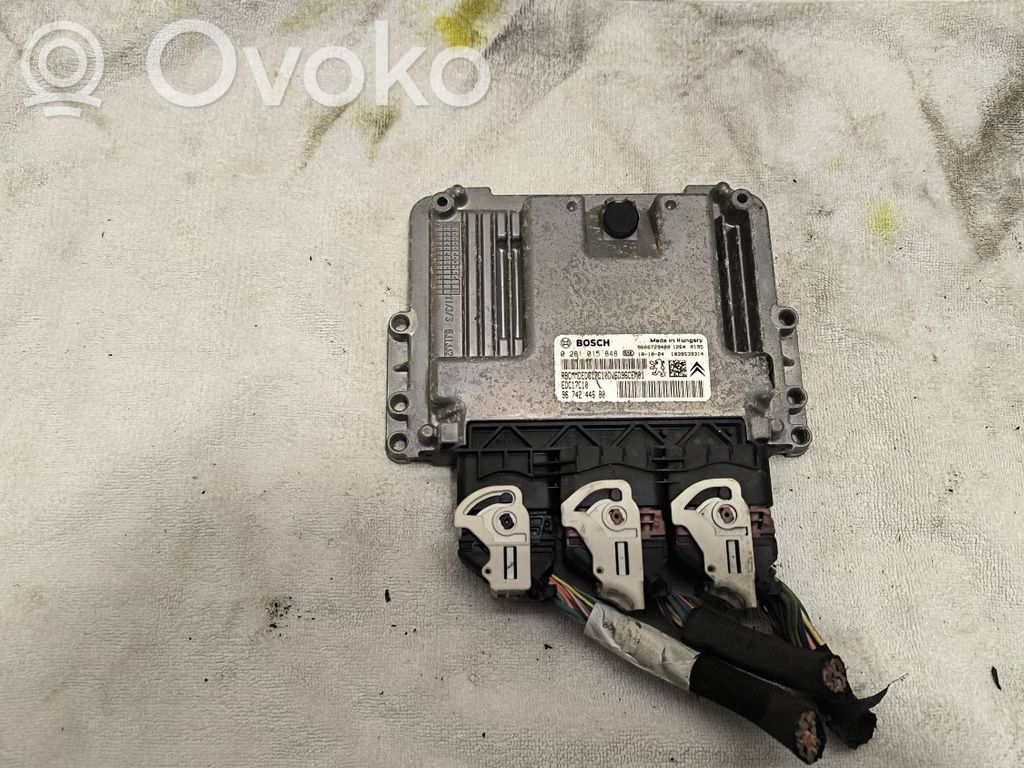 Peugeot 207 Engine control unit/module 