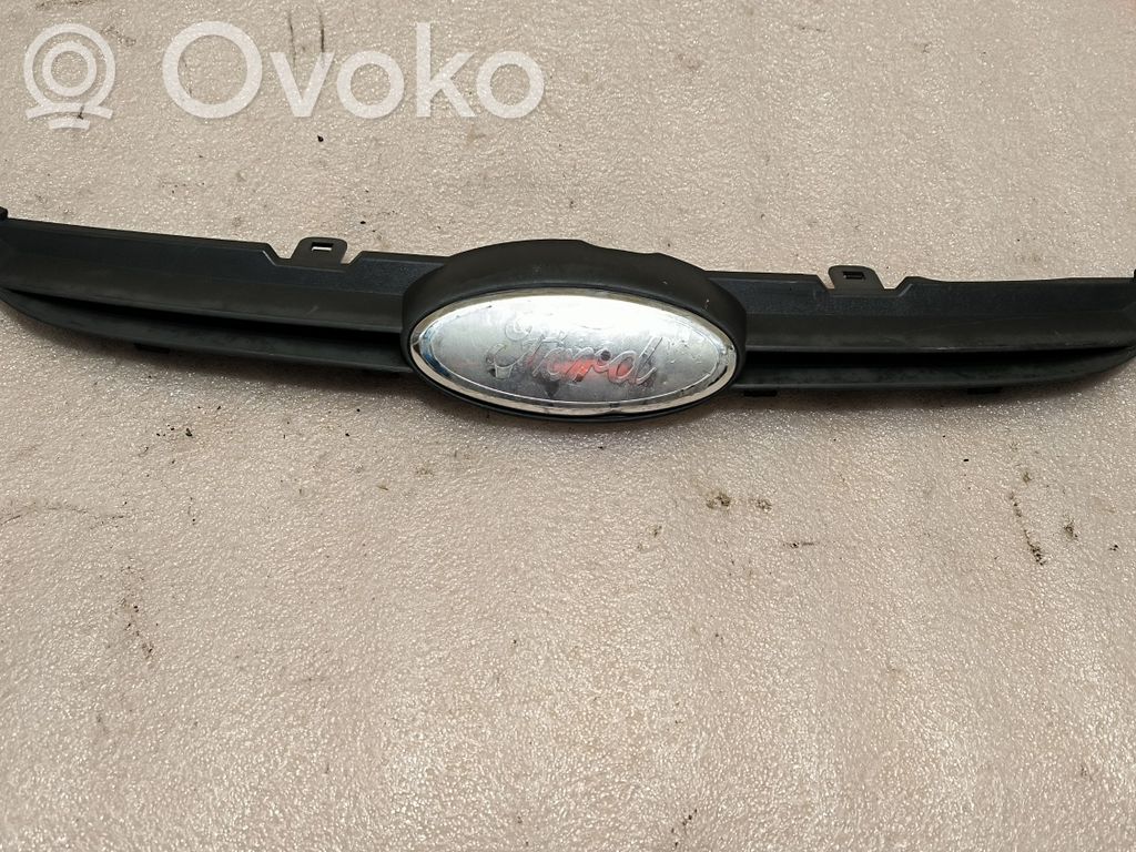 Ford Fiesta Maskownica / Grill / Atrapa górna chłodnicy 