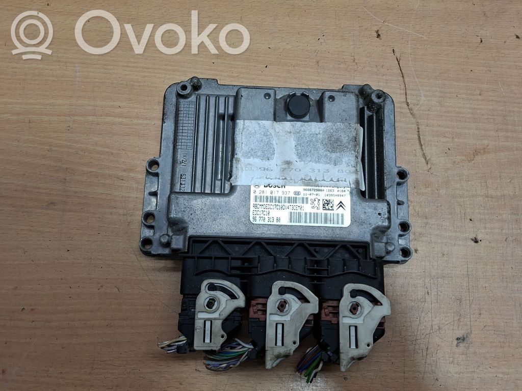 Peugeot 206+ Engine control unit/module 