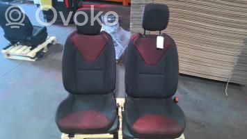 Renault Clio IV Juego interior 