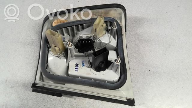 BMW 5 E34 Aizmugurējais lukturis virsbūvē 
