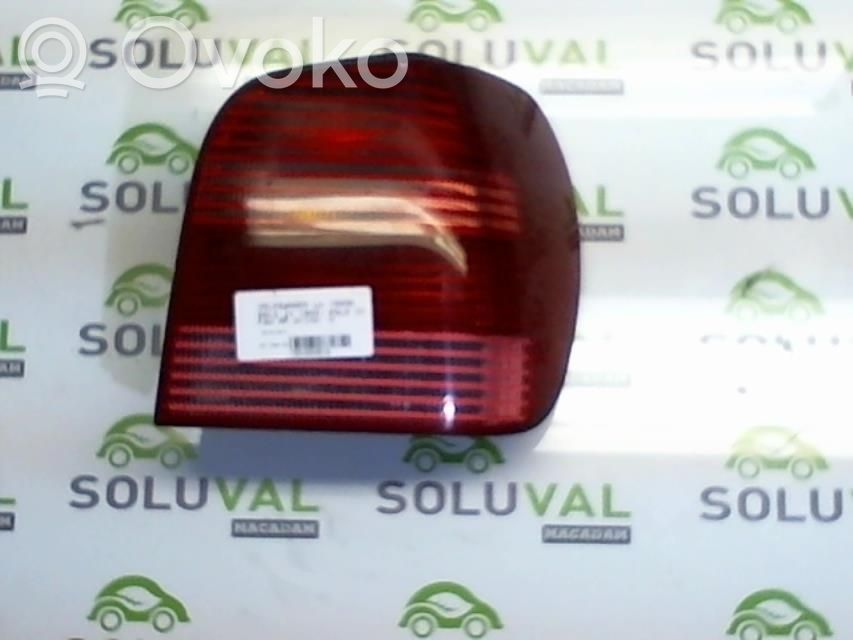 Volkswagen Polo III 6N 6N2 6NF Lampă spate în caroserie