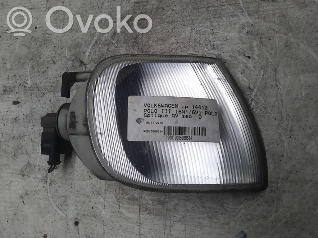 Volkswagen Polo III 6N 6N2 6NF Feu clignotant répétiteur d'aile avant
