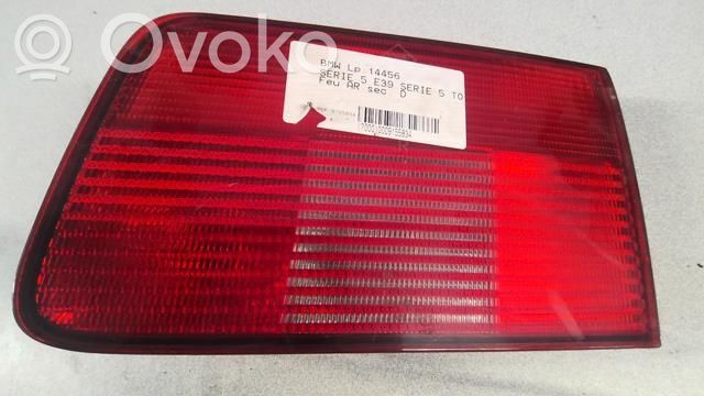 BMW 5 E39 Takaluukun takavalot 