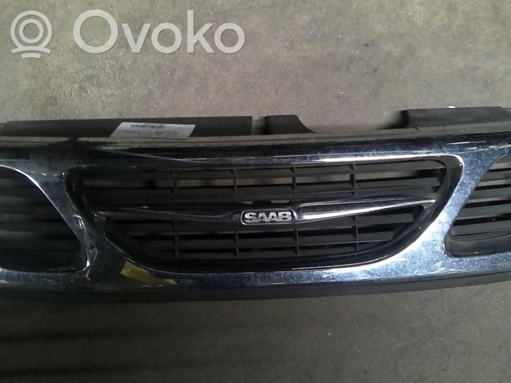 Saab 9-3 Ver1 Grilă față 